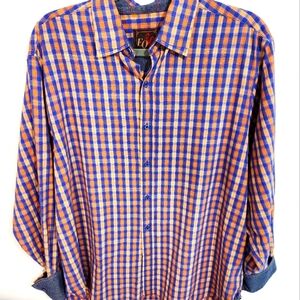 Mens EQ casual/dress shirt. Size medium